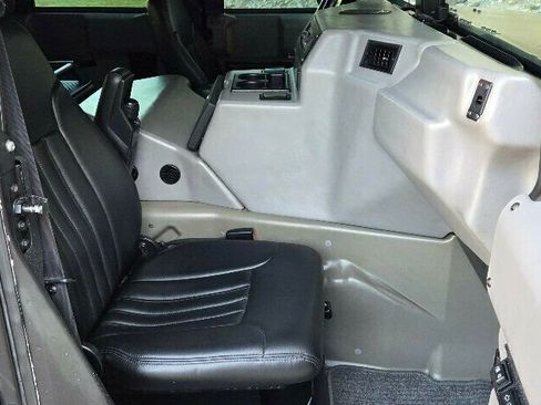 Used 1998 HUMMER H1 4-Door Open Top image 26