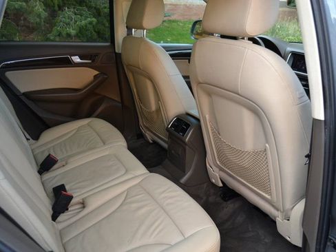 Used 2014 Audi Q5 2.0T Premium Plus w/ Premium Plus Package image 31