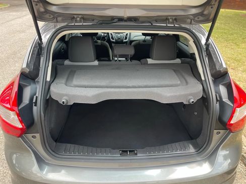 Used 2012 Ford Focus SE image 15