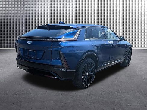 New 2026 Cadillac Lyriq Sport image 5