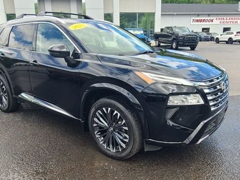 Used 2025 Nissan Rogue Platinum AWD/4WD image 8