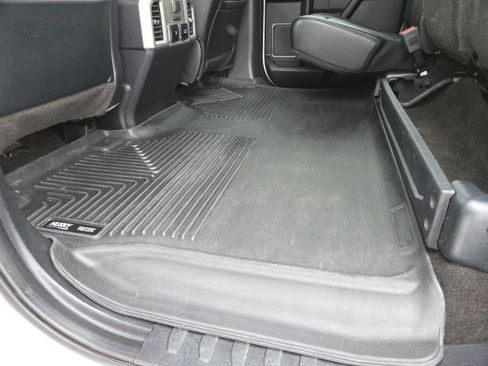 Used 2019 Ford F150 Lariat w/ Equipment Group 502A Luxury image 20