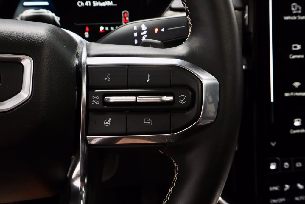 Used 2024 GMC Acadia Denali w/ LPO, Floor Liner Package FWD image 32