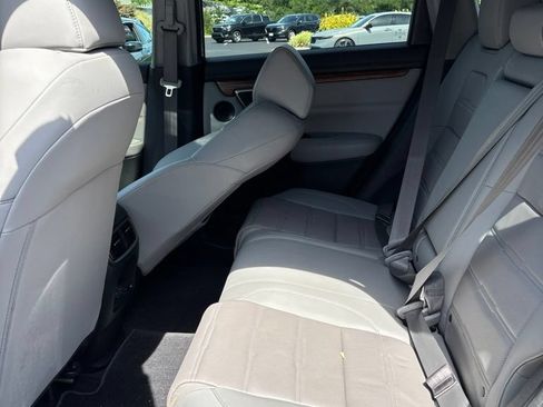 Used 2022 Honda CR-V Touring image 10