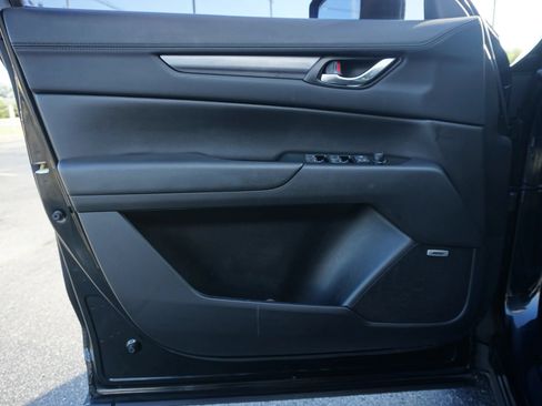 Used 2018 MAZDA CX-5 Touring w/ Preferred Equipment Package AWD/4WD image 12