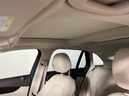 Used 2018 Mercedes-Benz GLC 43 AMG 4MATIC image 19