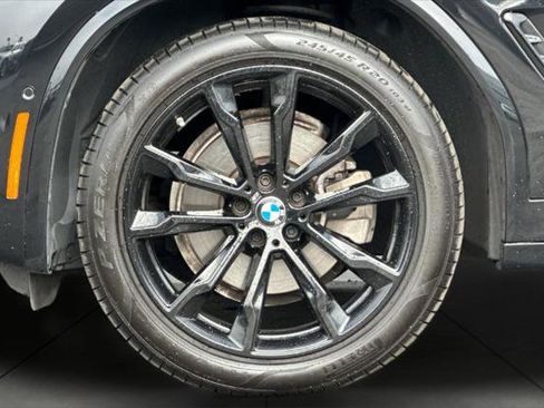 Used 2023 BMW X4 xDrive30i w/ M Sport Package image 26