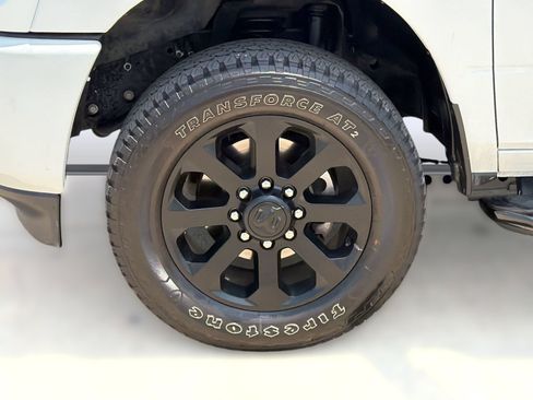 Used 2026 RAM 2500 Big Horn AWD/4WD image 13