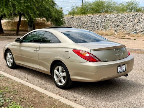 Used 2004 Toyota Solara SLE FWD image 3