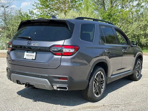 New 2026 Honda Pilot Touring image 6