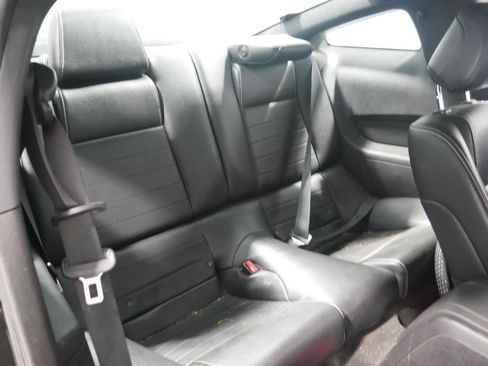 Used 2012 Ford Mustang GT Premium w/ Brembo Brake Pkg image 14