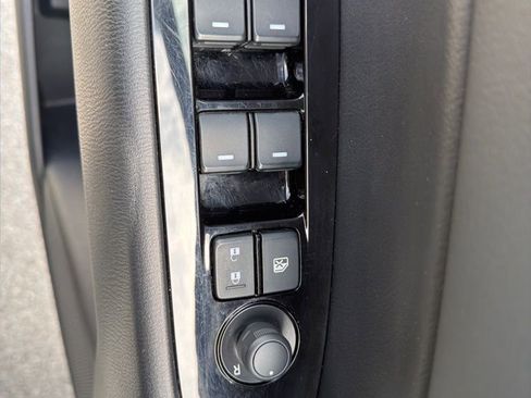 Used 2025 MAZDA CX-5 AWD 2.5 S w/ Preferred Package image 19