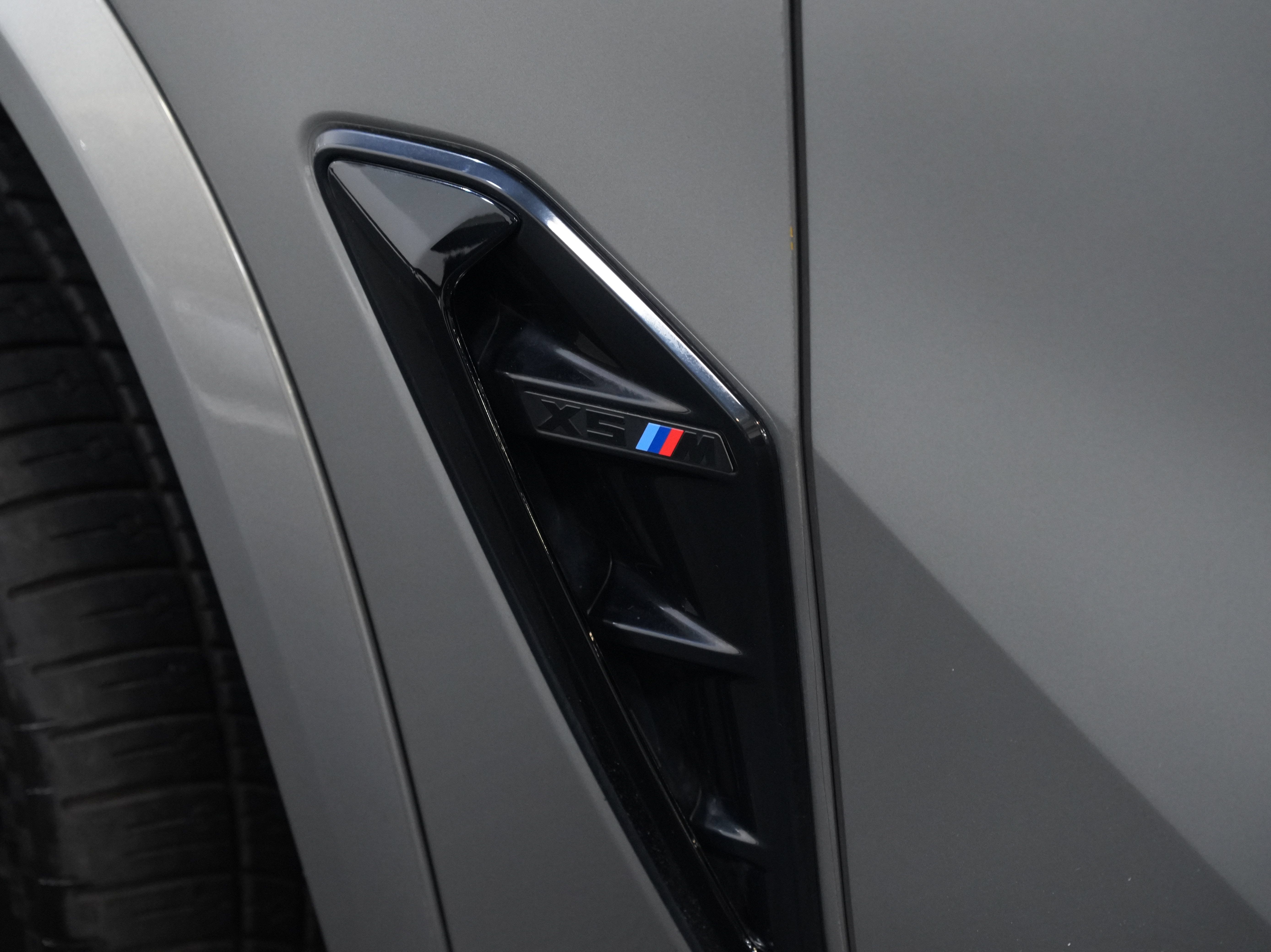 Used 2022 BMW X5 M w/ Competition Package 2 AWD/4WD image 19