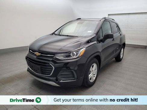 Used 2021 Chevrolet Trax LT w/ Driver Confidence Package FWD image 1