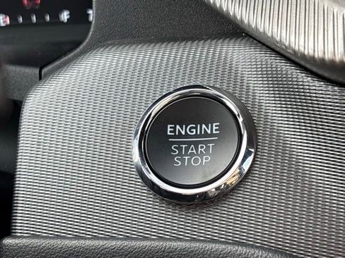 Certified 2025 Ford Explorer ST image 38