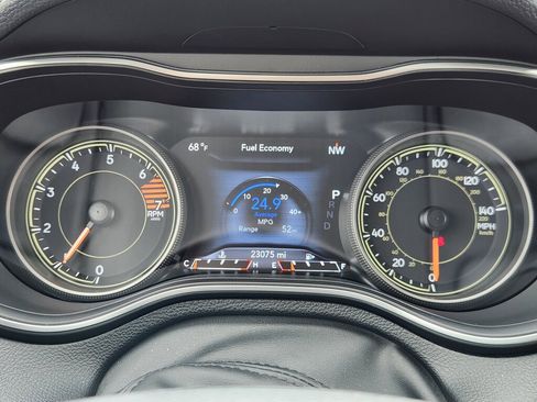 Certified 2023 Jeep Cherokee Altitude Lux image 17