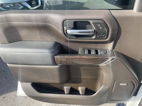 Used 2021 GMC Sierra 2500 Denali w/ Denali Ultimate Package image 16