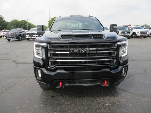 Certified 2022 GMC Sierra 2500 AT4 w/ AT4 Premium Plus Package AWD/4WD image 15