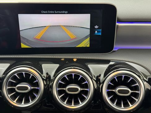 Used 2019 Mercedes-Benz A 220 A 220 w/ AMG Line & Premium Pa image 30