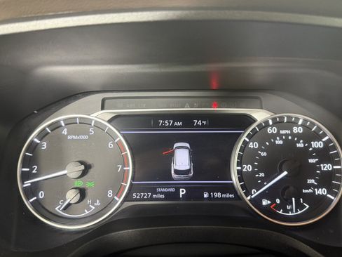 Used 2023 Nissan Rogue S FWD image 17