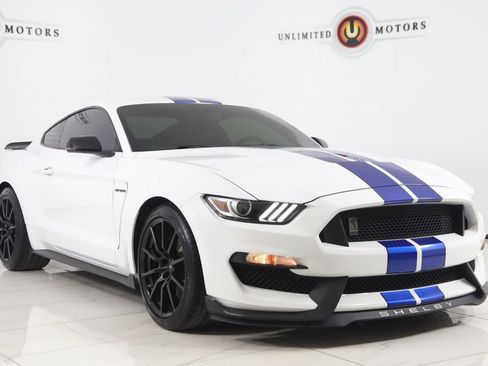 Used 2018 Ford Mustang Shelby GT350 w/ Convenience Package image 32