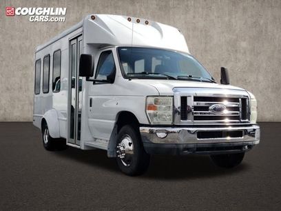 Used 2011 Ford E-350 and Econoline 350 Super Duty w/ Shuttle Bus Prep Pkg