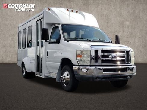 Used 2011 Ford E-350 and Econoline 350 Super Duty w/ Shuttle Bus Prep Pkg image 1
