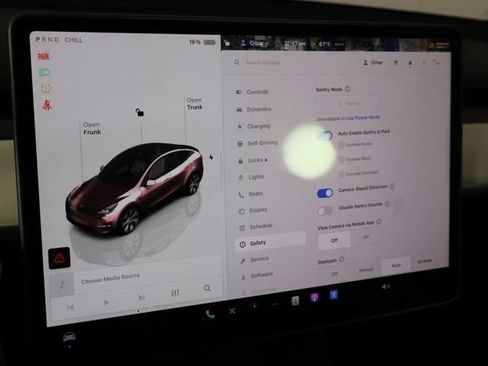 Used 2024 Tesla Model Y Long Range RWD image 28