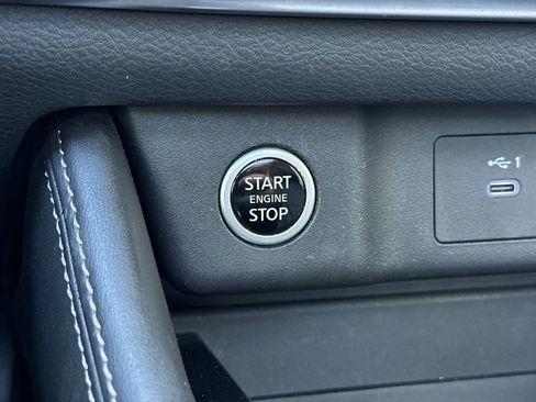 Used 2023 Nissan Rogue SL w/ SL Premium Package AWD/4WD image 23