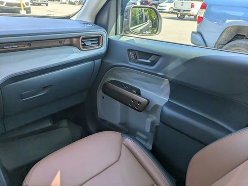 Used 2024 Ford Maverick Lariat w/ FX4 Off-Road Package AWD/4WD image 19