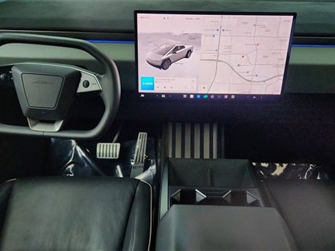 Used 2024 Tesla Cybertruck Cyberbeast image 33