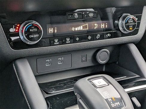 New 2026 Mitsubishi Outlander Trail Edition image 22