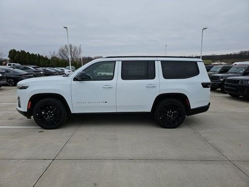 New 2026 Jeep Grand Wagoneer Limited AWD/4WD image 2