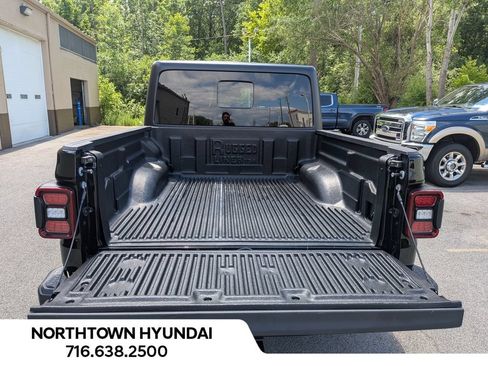 Used 2026 Jeep Gladiator Mojave AWD/4WD image 32