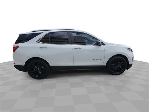 Certified 2021 Chevrolet Equinox LT image 9