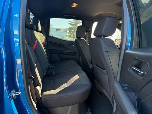 Used 2023 Chevrolet Colorado Z71 w/ Z71 Convenience Package 2 image 11