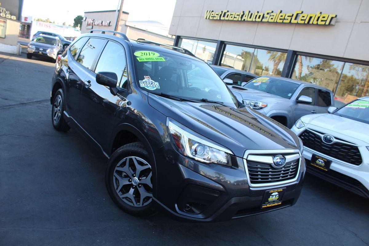 Used 2019 Subaru Forester Premium w/ All-Weather Package AWD/4WD image 37