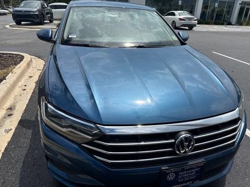 Used 2021 Volkswagen Jetta S w/ Driver Assistance Package FWD image 3