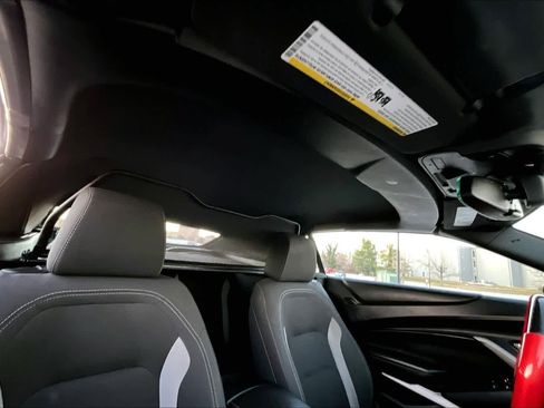 Used 2018 Chevrolet Camaro SS image 12