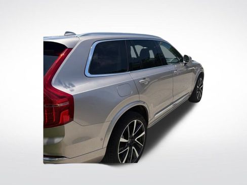 Used 2024 Volvo XC90 B6 Plus w/ Protection Package Premier AWD/4WD image 5