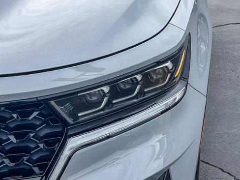 Used 2023 Kia Sorento SX image 7