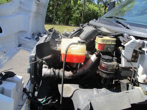 Used 2009 Chevrolet Kodiak C4500 2WD Regular Cab image 51