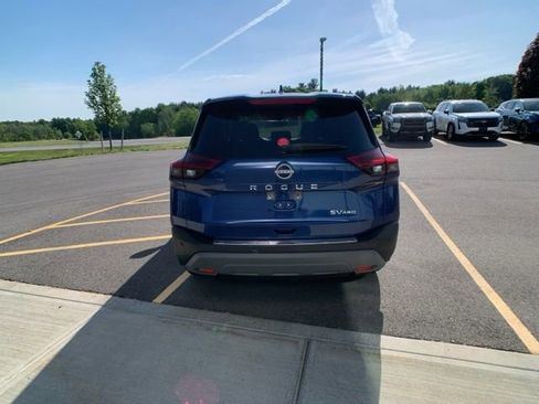 Certified 2023 Nissan Rogue SV AWD/4WD image 6