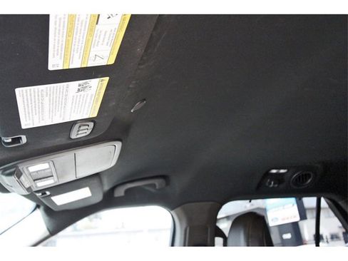 Used 2023 Ford Explorer King Ranch w/ Premium Technology Package image 28