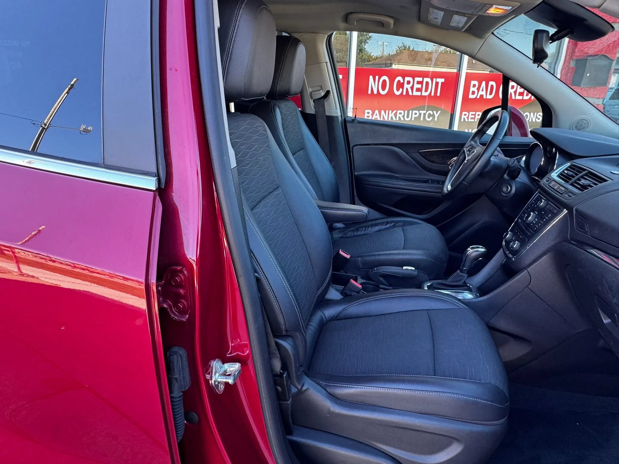 Used 2016 Buick Encore AWD image 10