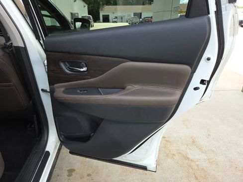Used 2021 Nissan Murano Platinum AWD/4WD image 39