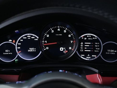 Certified 2023 Porsche Cayenne Coupe AWD/4WD image 13