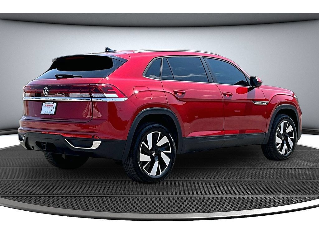 Used 2024 Volkswagen Atlas Cross Sport SE FWD image 18