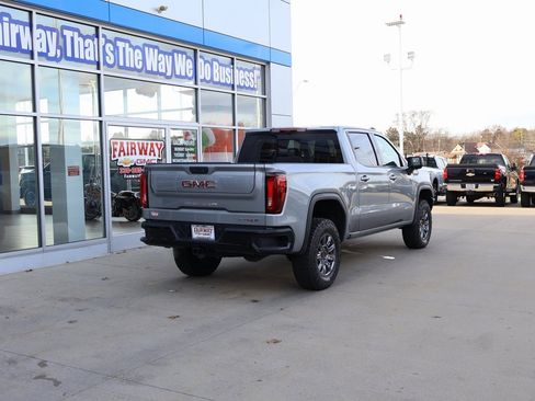 New 2025 GMC Sierra 1500 AT4X image 3