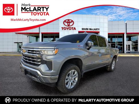 Used 2026 Chevrolet Silverado 1500 LTZ w/ LTZ Premium Package AWD/4WD image 1